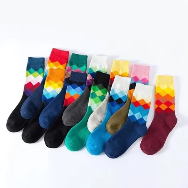 WR0333 Rohambus Pattern Cotton Socks 1.webp